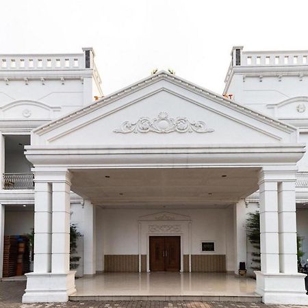 Hotel RedDoorz @ Binjai Zewnętrze zdjęcie